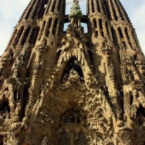 Barcelona, Spain Part 3: Sagrada Familia, Park Güell, Tramvia Blau- Tibidabo & Paella Barcelona, Spain Part 3: Sagrada Familia, Park Güell, Tramvia Blau- Tibidabo & Paella