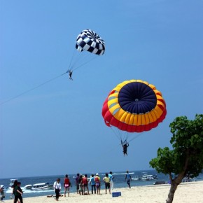 Bali Day 2: Made's Warung, Kuta Beach, Nusa Dua Beach, Spa, Sunset at Uluwatu & Delicious Ribs at Naughty Nuri's Bali Day 2: Made's Warung, Kuta Beach, Nusa Dua Beach, Spa, Sunset at Uluwatu & Delicious Ribs at Naughty Nuri's