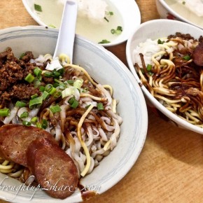 Pork Ball Noodles @ Restoran Yoong Seng, Puncak Jalil Seri Kembangan Pork Ball Noodles @ Restoran Yoong Seng, Puncak Jalil Seri Kembangan